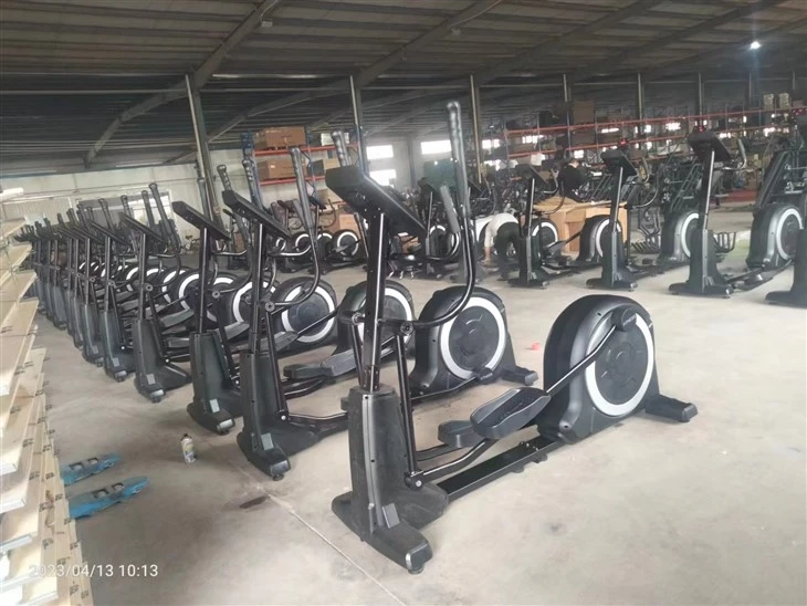 gym exercise trainer